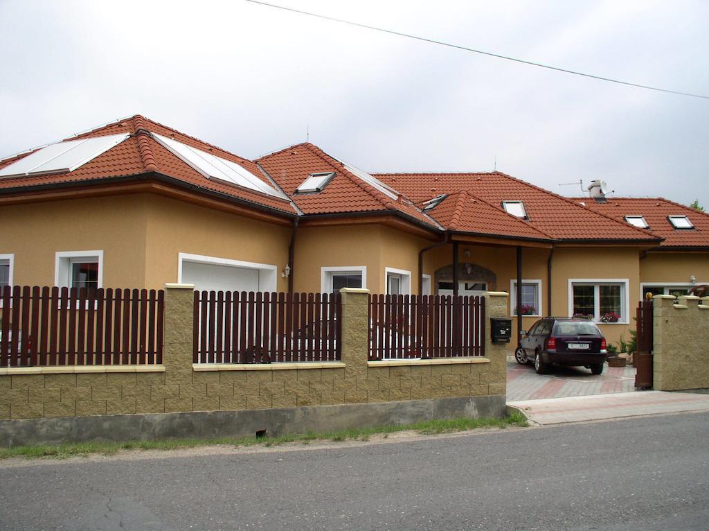 Penzion Rozkos Пругонице Экстерьер фото